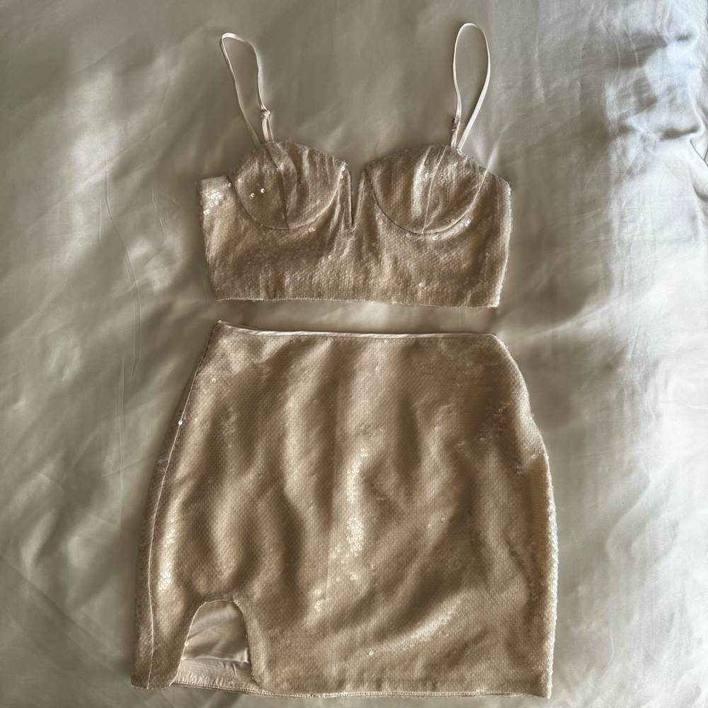 Astr The Label Sequins Top and Skirt Set in Blush Pink